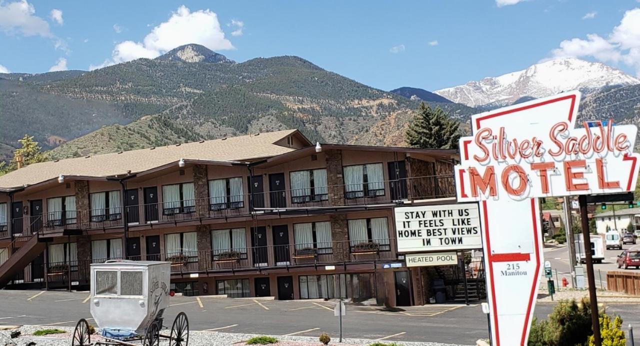 Silver Saddle Motel Маниту Спрингс Екстериор снимка