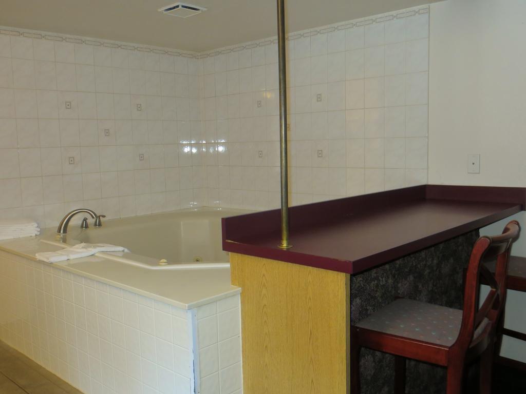 Silver Saddle Motel Маниту Спрингс Стая снимка