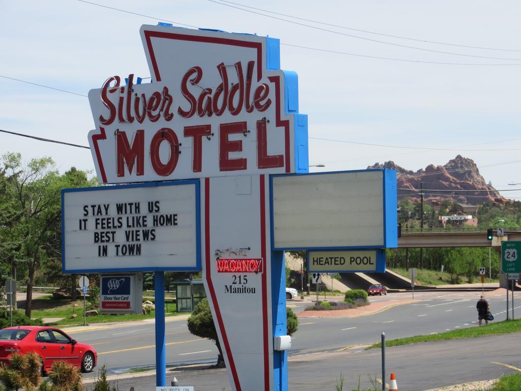 Silver Saddle Motel Маниту Спрингс Екстериор снимка
